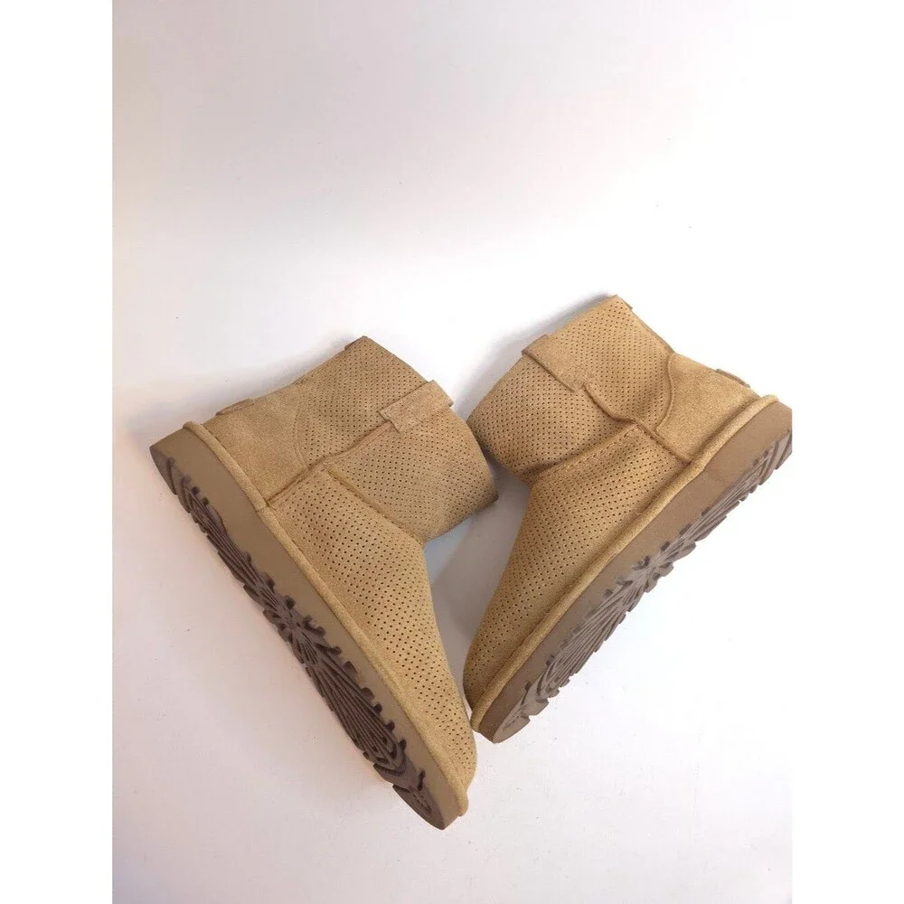 UGG Classic Unlined Mini Perf Boots Tawny Suede Perforated Women’s Size 7